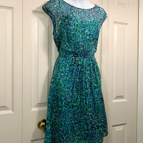 👗🌿 Green Spring Meadow J. Crew Dress - Picture 5 of 14